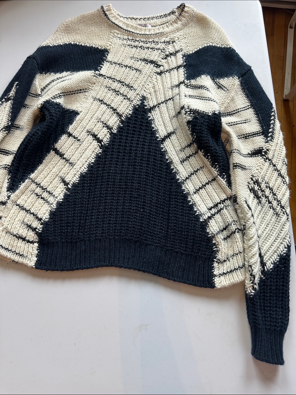 Reiss Black and Cream Geometric Colorblock Crew Sweater